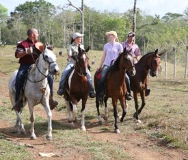 Costa Rica Cabalgata promo image