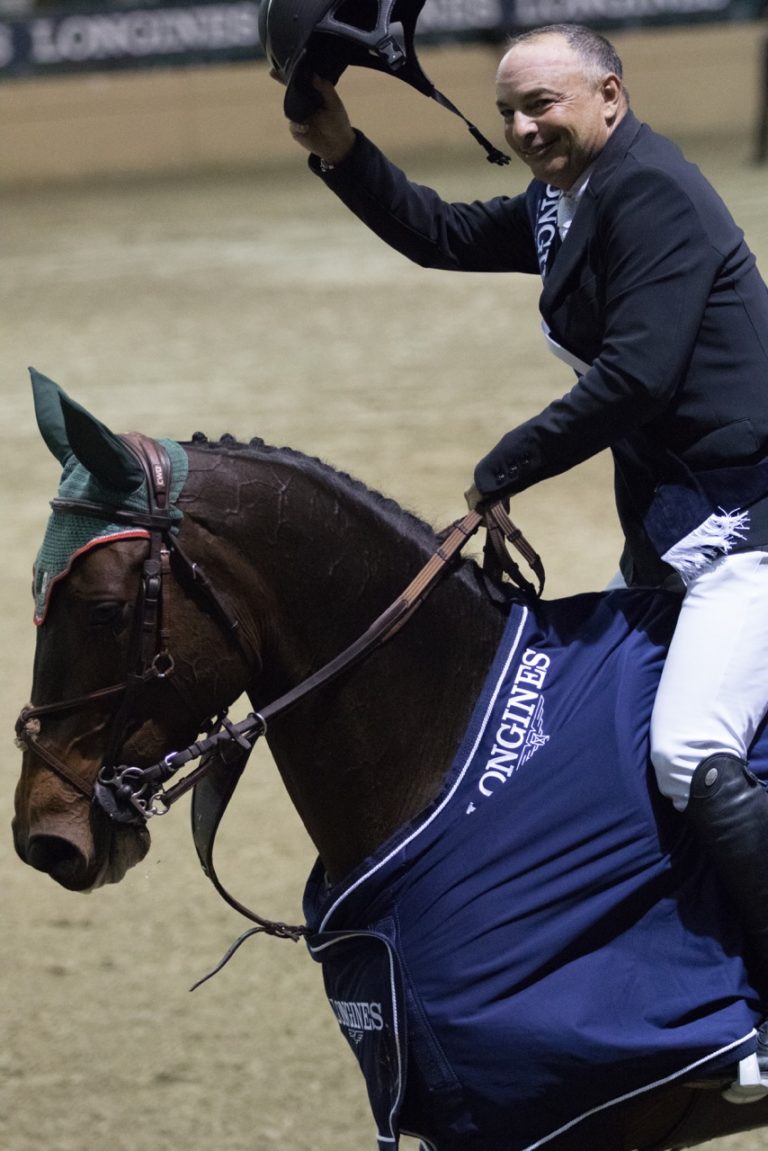 Postcard: Enrique Gonzalez and Chacna Win Longines FEI World Cup™ Jumping Del Mar promo image