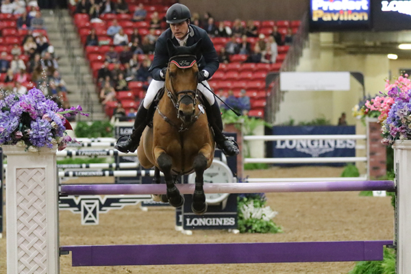 Postcard: Peter Lutz wins Longines FEI World Cup™ Jumping Las Vegas 2015 promo image