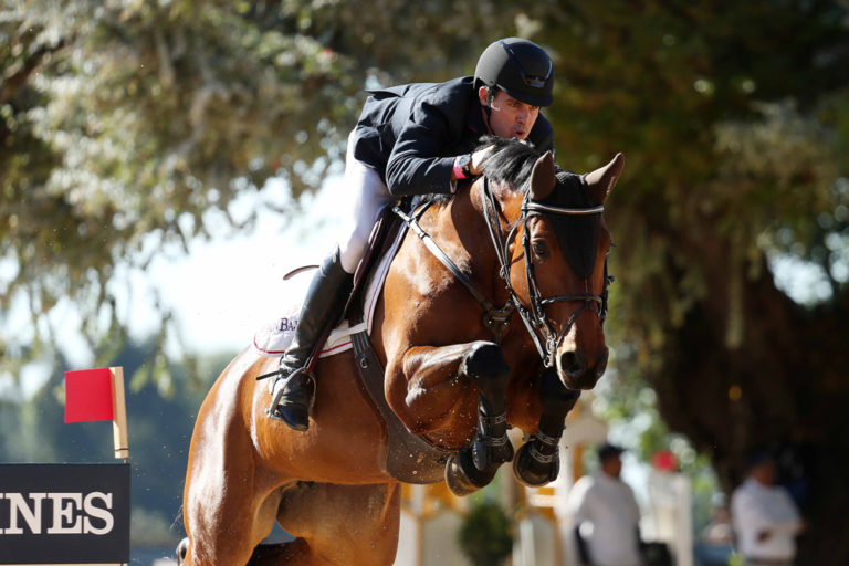 Rodrigo Lambre and Charielle Win the Longines FEI World Cup™ Jumping 1