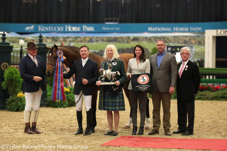 Scott_Stewart_and_Lucador_Grand_Champion_Professional_Hunter