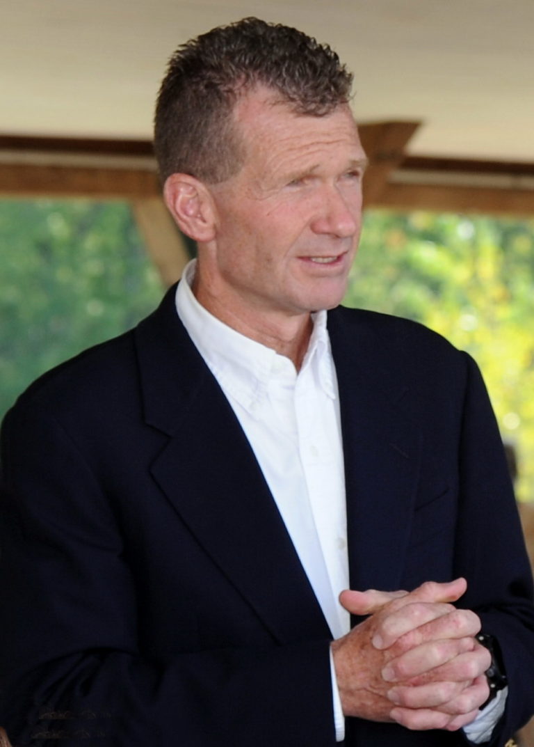 tom struzzieri