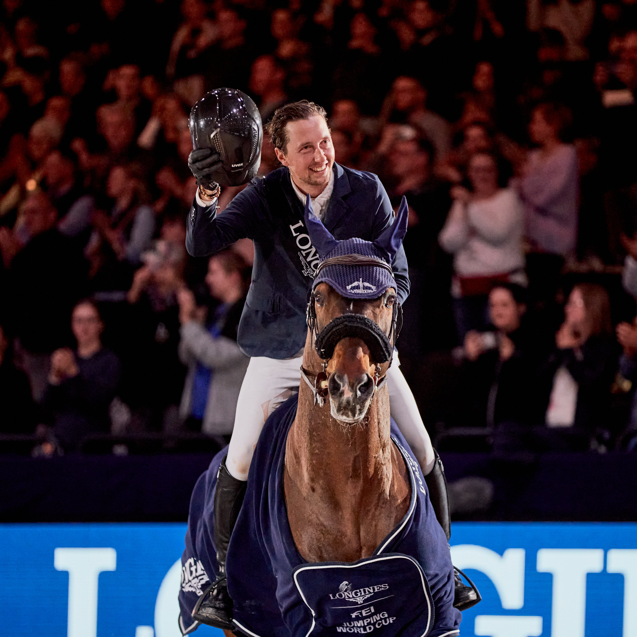 Fuchs Chaplin Win Jumping World Cup Final