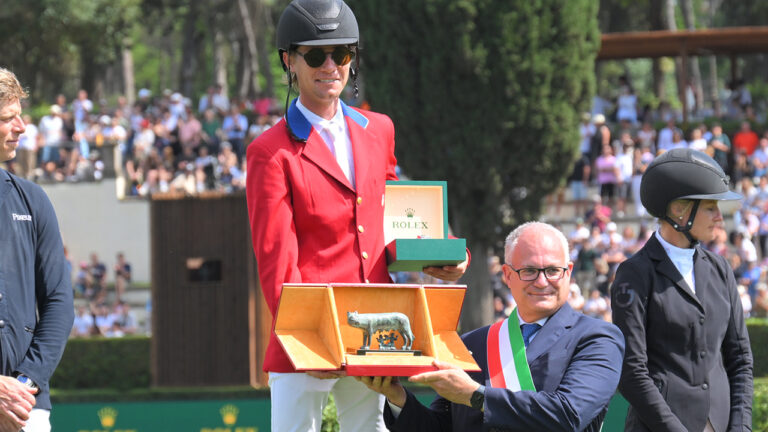 GUALTIERI-PREMIAZIONE