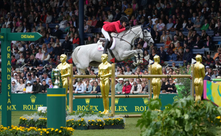 grand prix; 195, Out Of The Blue SCF, Katherine A Dinan; Sportfot